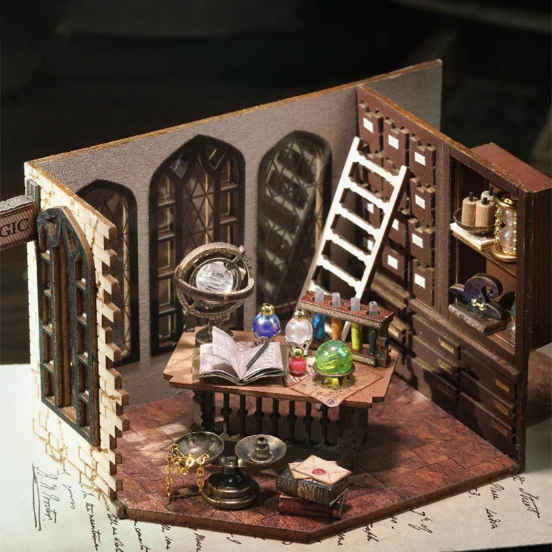 Oficina de Feitiços Casa Miniatura DIY